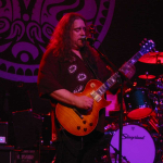 Warren Haynes Hittin the note