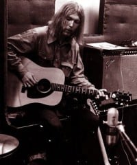 Duane on Acoustic 3
