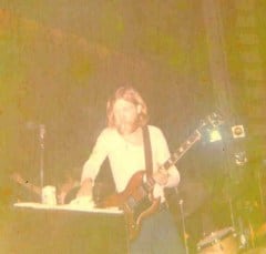 Duane Playing SG 1