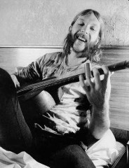 duane relaxing