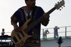Oteil in the grrove