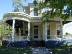 Butch & Berry's apt. in Macon