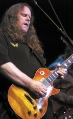 Warren Haynes 9-17-05 Council Bluffs Iowa