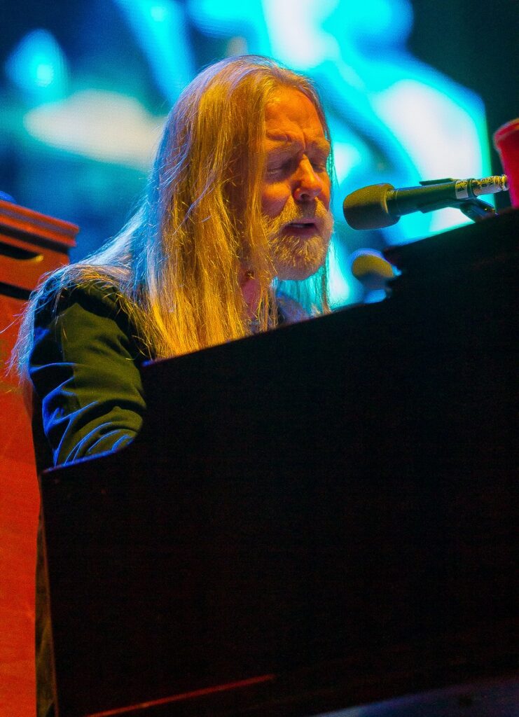 Gregg Allman singing at the organ